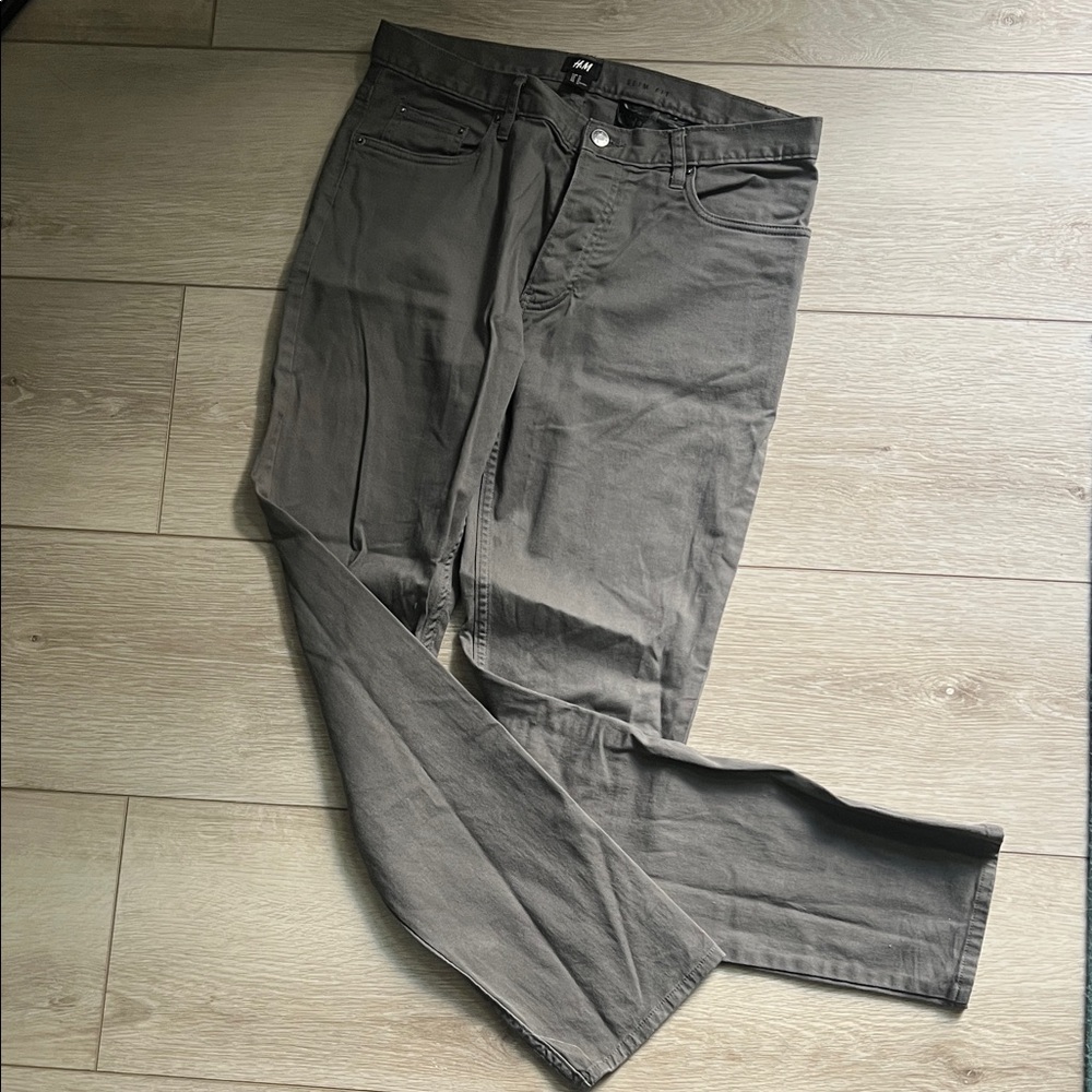 H&M Men's Charcoal Slim Jeans